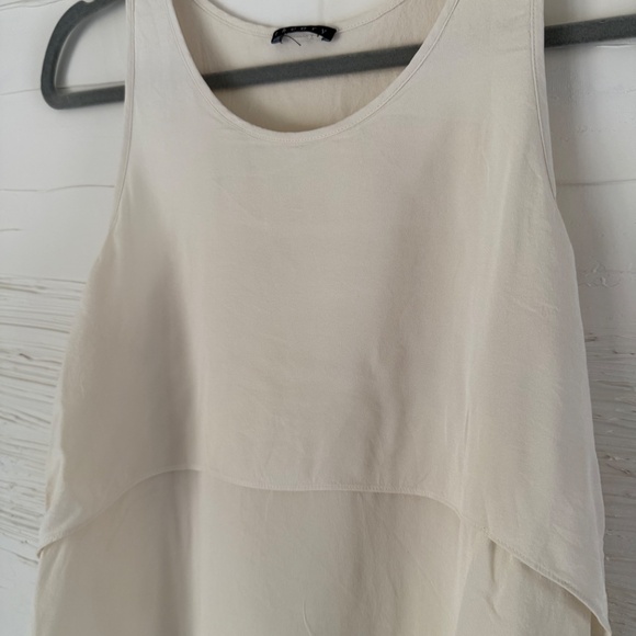 Holt Renfrew | Theory 100% Silk Ivory Layered Tank | Size Small - Picture 4 of 6